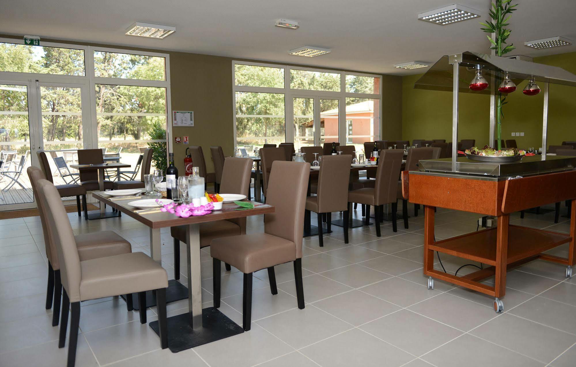 Aparthotel Odalys Cote Canal Sallèles-dʼAude