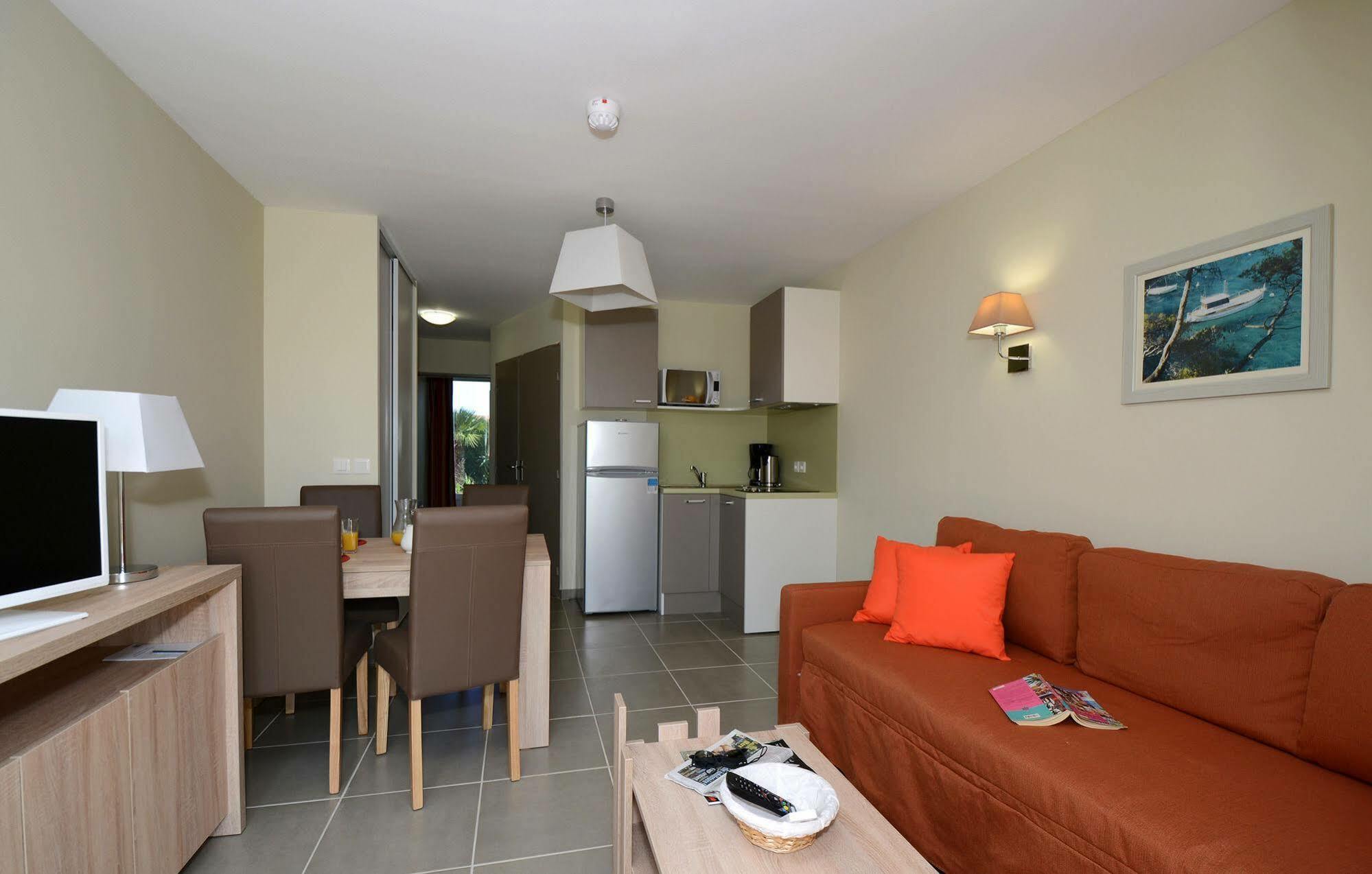 Aparthotel Odalys Cote Canal Sallèles-dʼAude